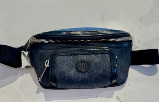 Gucci monogram belt bag